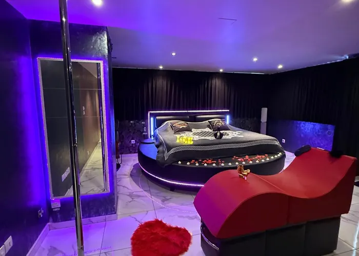 Attitude Apartment *